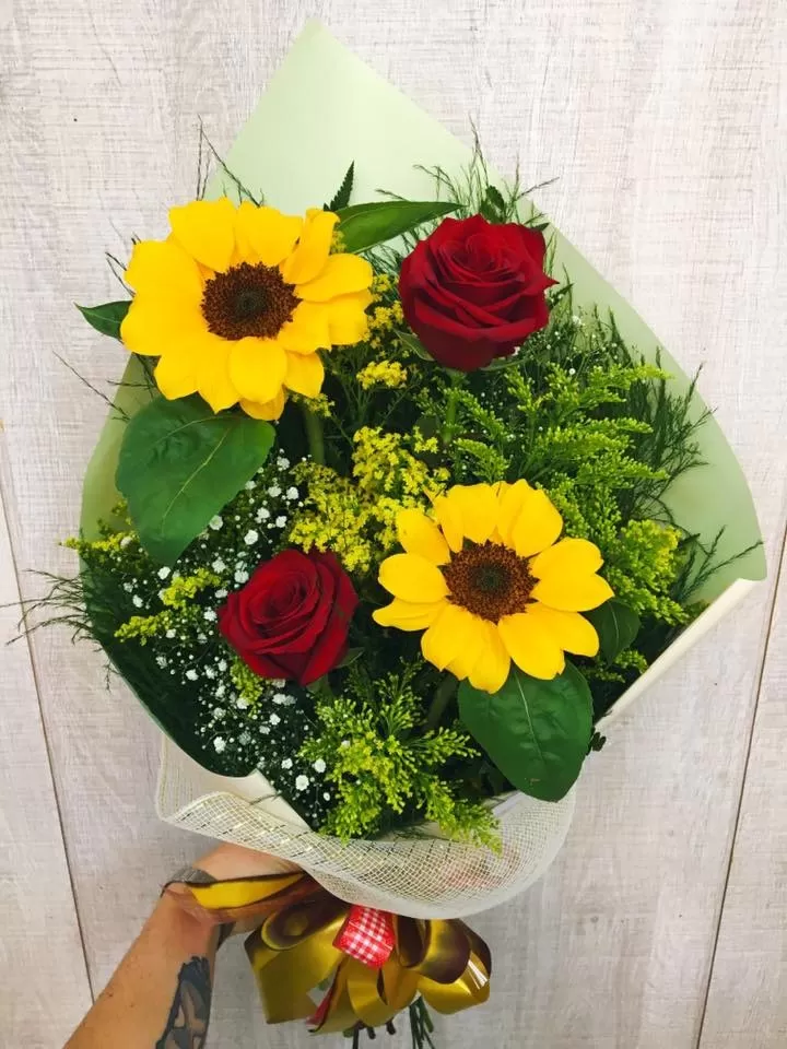 Rosas e Girassóis 4